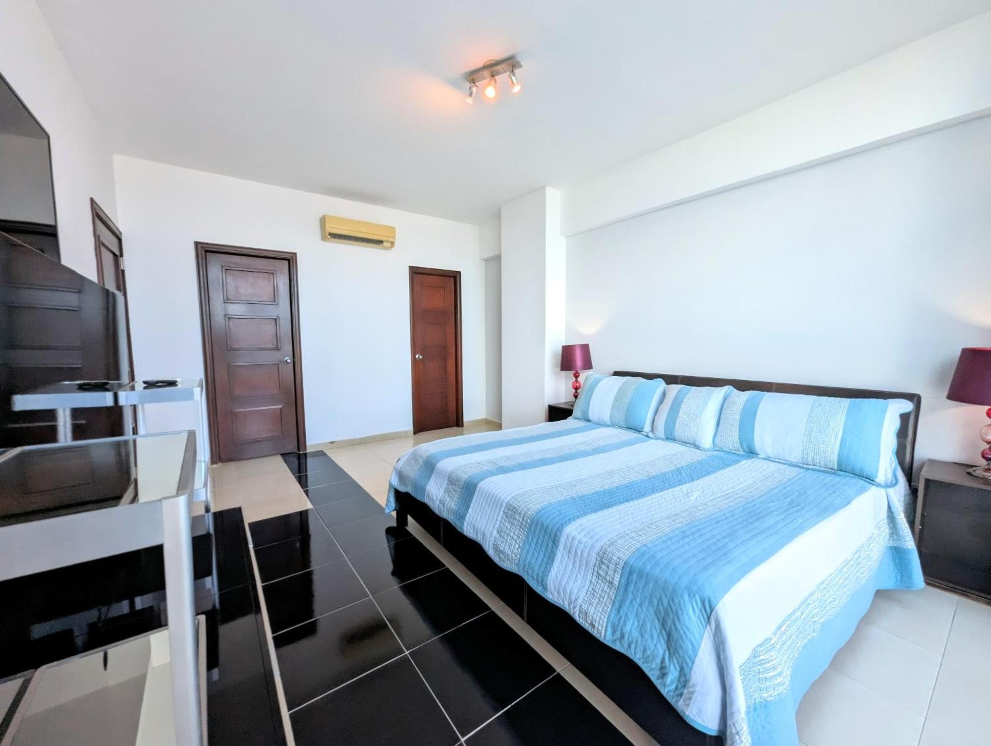 Yc 3602 L Apartamento 2Br En Av Balboa Kota Panama Bagian luar foto