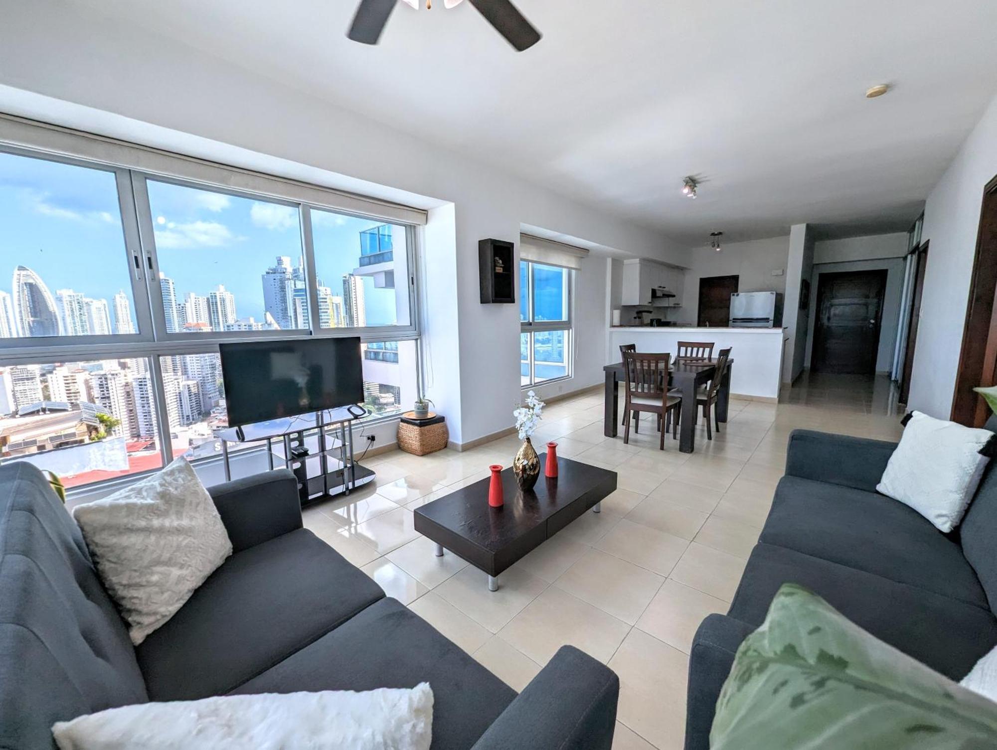 Yc 3602 L Apartamento 2Br En Av Balboa Kota Panama Bagian luar foto